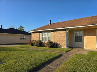 512 Heritage Cv, La Place, LA 70068