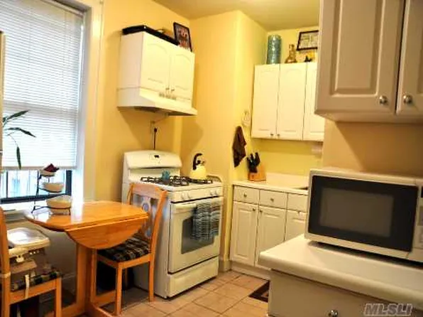 68-20 Burns Street image 1 of 8