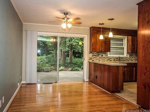 Dining Room - Kitchen