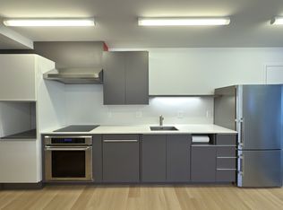 29 Warren St #1, Cambridge, MA 02141