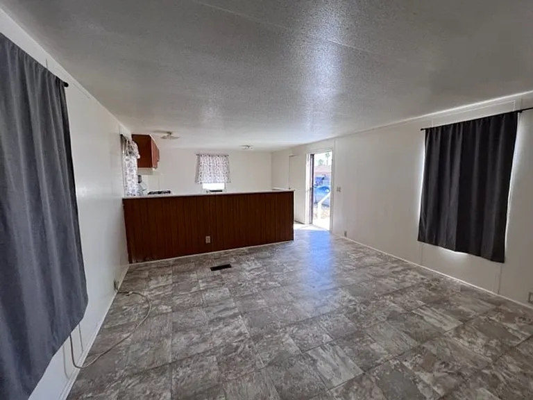 2102 Hermosa Dr — Photo 21