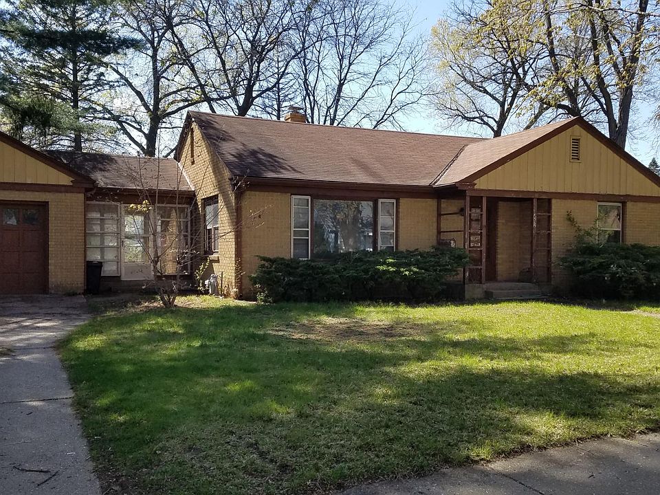 1st image of 2212 Carney Ave
