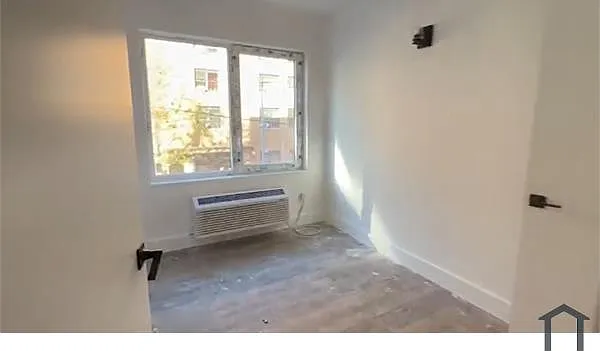 355 E 194th St #2C — Photo 2