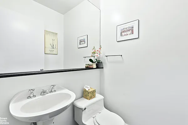 Sold by Brown Harris Stevens | media 19