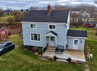 34 Hillcrest St, Inverness, NS B0E 1N0