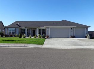 4806 Tamarisk Dr, Pasco, WA