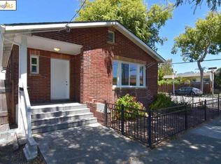 1349 Derby St, Berkeley, CA 94702