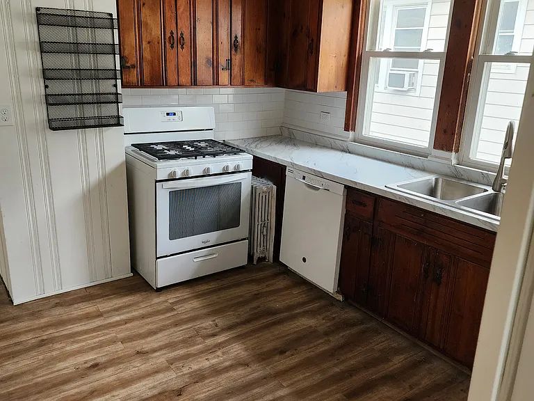303 S 3rd Ave #2 — Photo 7