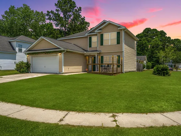 8978 Buck Run Ct, North Charleston, SC 29406