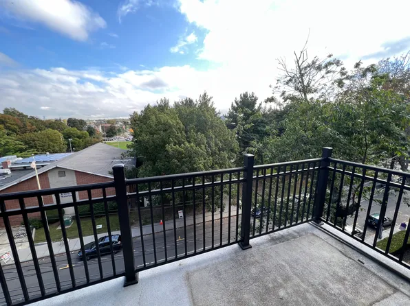 (undisclosed Address), Watertown, MA 02472