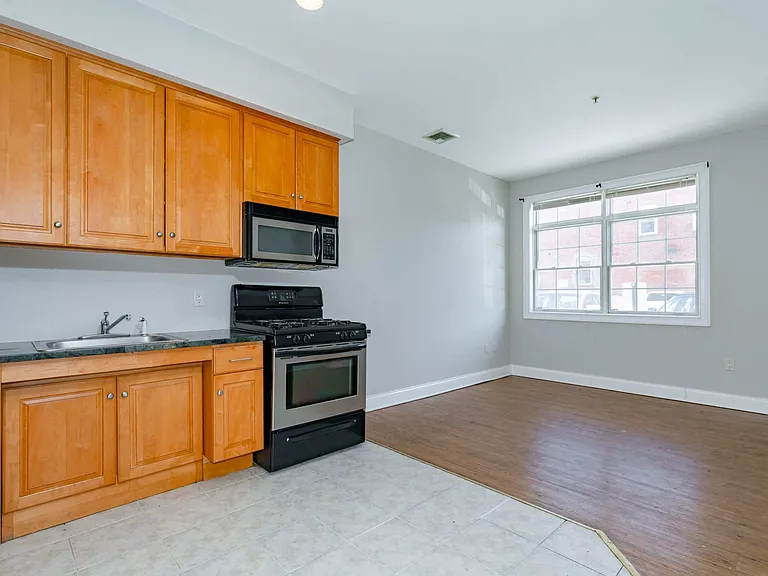 Garden Street Apartments — Photo 11
