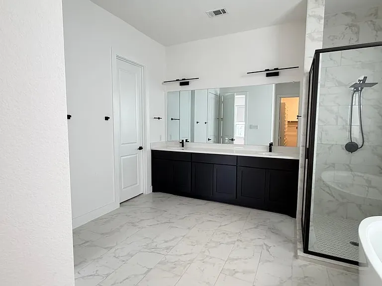 24638 Lukes Landing Way — Photo 12