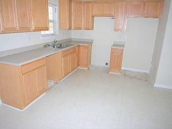 2nd image of 211 Timber Creek Ln SW