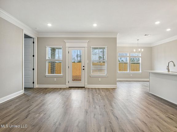 6th image of this home