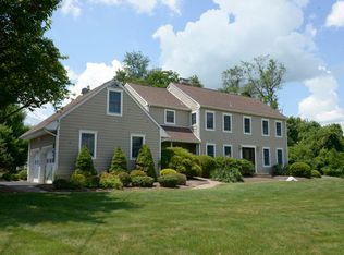 176 Quakertown Rd, Pittstown, NJ 08867