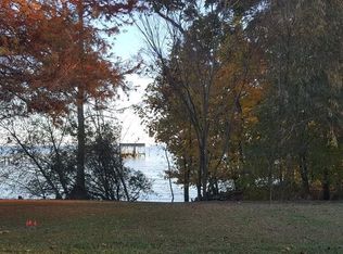 557 Winslow Rd, Hertford, NC 27944