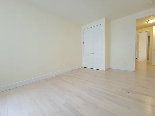 Rented by AZ REALTY NYC LLC | media 6