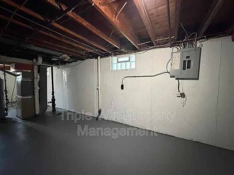 6801 Knoll Ave — Photo 24