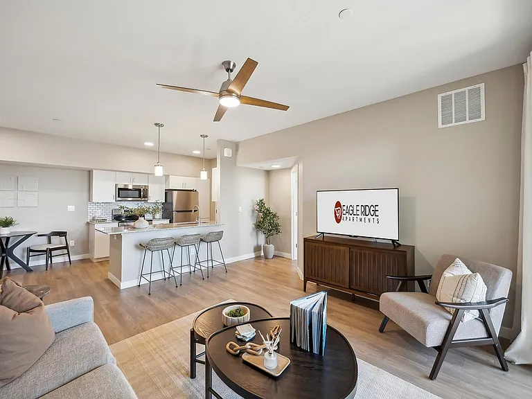 Eagle Ridge Apartment Homes — Photo 22