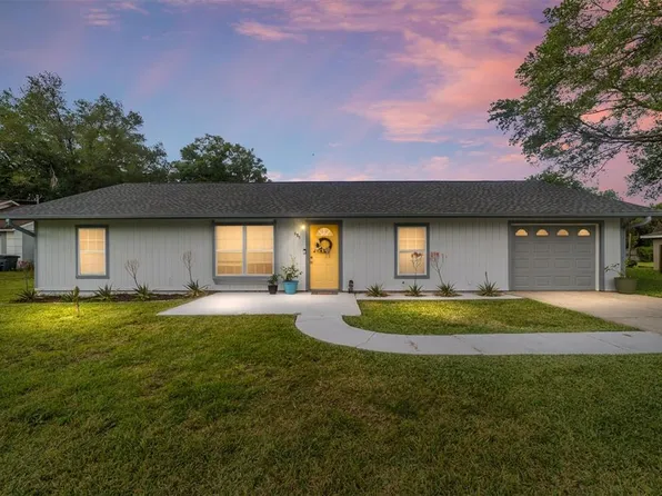 685 NW 67th Pl, Ocala, FL 34475