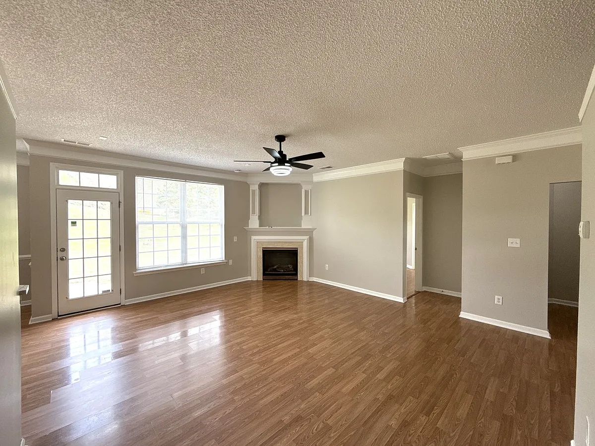 Building Photo - 2602 Brahman Meadows Ln
