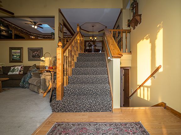 5th image of 11113 N McGee St