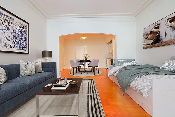 Rented by Platinum Properties | media 27