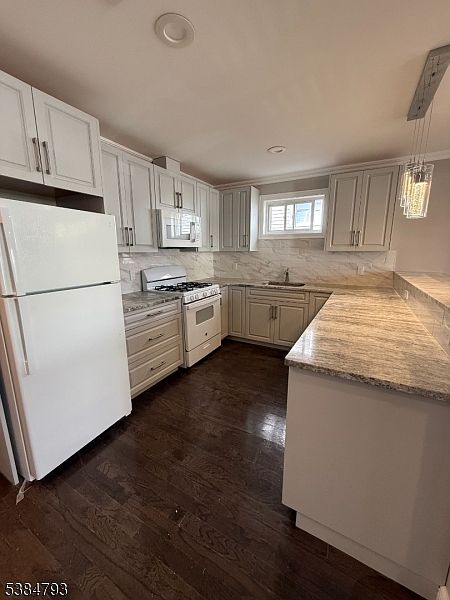 1st image of 343 Belmont Ave