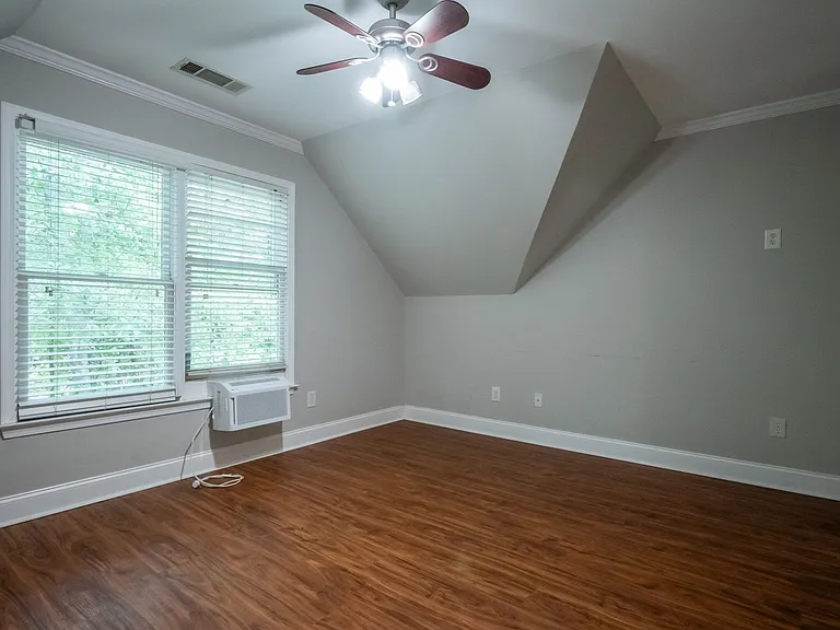 101 Falling Shoals Dr — Photo 48