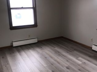 201 NW College Ave APT 8, Ankeny, IA 50023