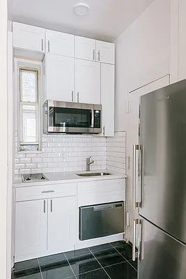 Rented by Sky Management | media 26