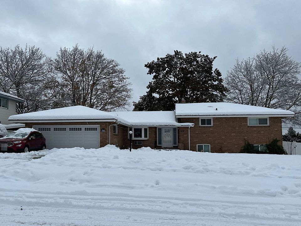 1st image of 2319 W Rockwell Ave