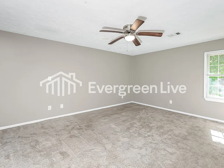 4428 Cary Dr — Photo 7