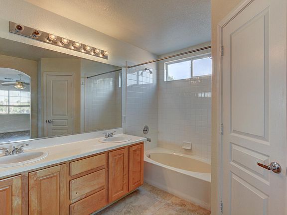 2nd image of 8227 Coyado St