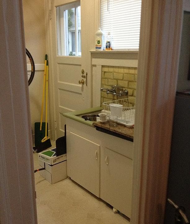1st image of 1458 Page St APT 4