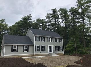 31 Boardman St, Norfolk, MA 02056