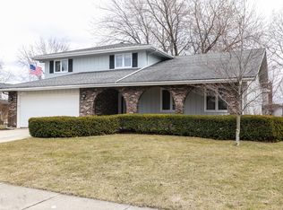 520 Danny Dr, Shorewood, IL 60404