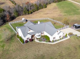 13527 Saddle Creek Rd, De Soto, MO 63020