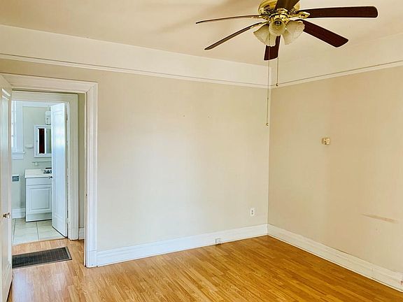 3rd image of 5707 Rosemary Pl #Rose5707