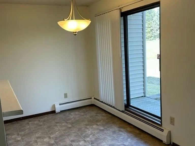 Shadow Green Apartments — Photo 18