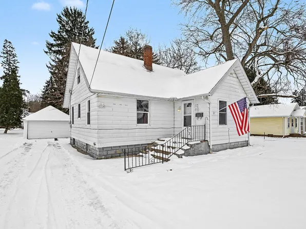 314 Chippewa St, Buchanan, MI 49107