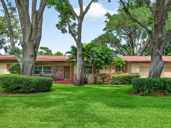 7 Eagle Ln, Palm Harbor, FL 34683
