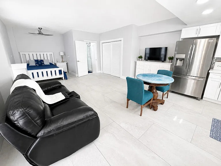 113 Mockingbird Rd #1 — Photo 1
