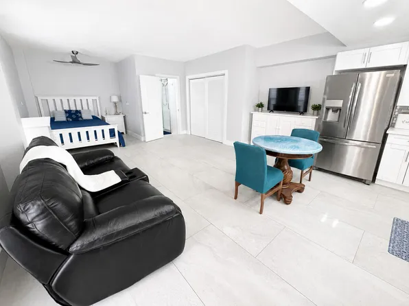 113 Mockingbird Rd #1, Tavernier, FL 33070