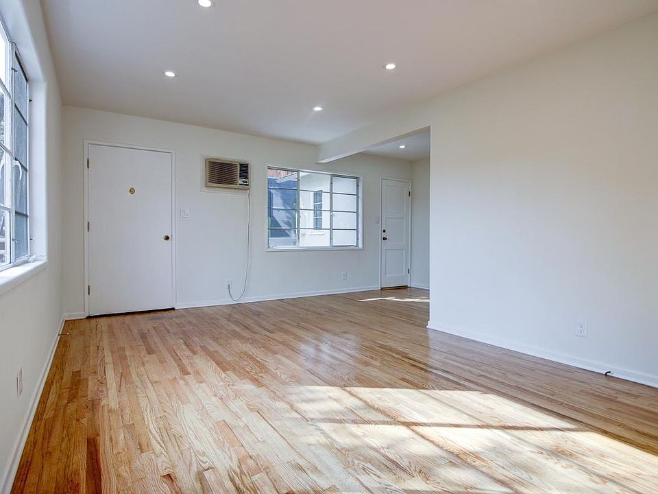 Living and Dining area