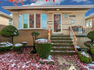 6705 W 64th St, Chicago, IL 60638