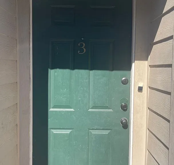 226 Muller St — Photo 1