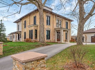 88 Bridge St, Prince Edward County, ON K0K 2T0