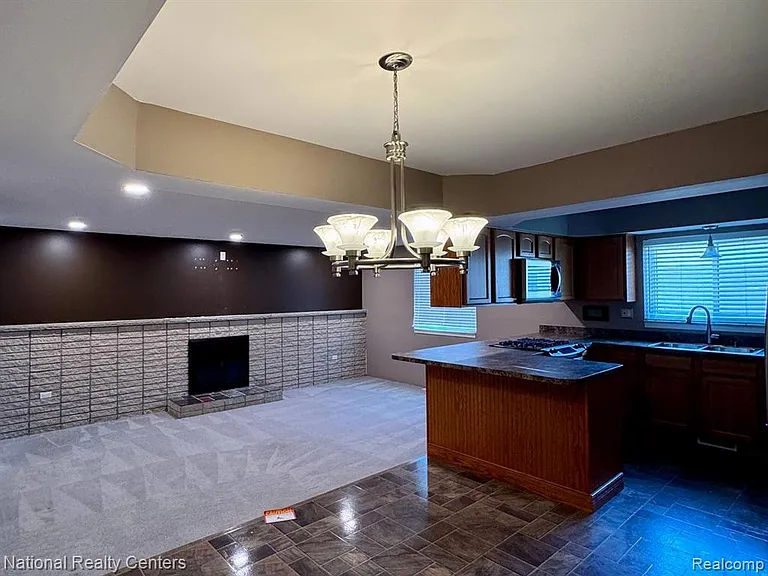 34528 Hawke Dr — Photo 5