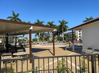 1072 Cornwall Dr #D, Boca Raton, FL 33434